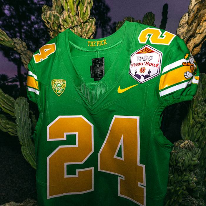 Oregon Fiesta Bowl Uniform 2